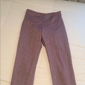Old navy athletic leggings 7/8